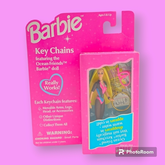 Vintage 1996 Ocean Friends Barbie Doll Keychain - Picture 1 of 3